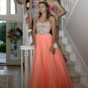 Prom dress, worn once, size 4 (altered tighter around chest)